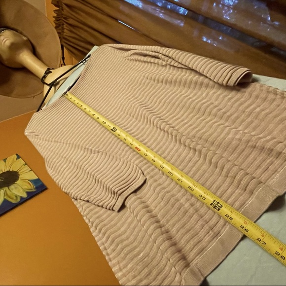 🔥3 for $23🔥 ⭐️🌸 Creamy Lightweight Loft 3/4 Sleeve Sweater 🌸⭐️ - Picture 4 of 6